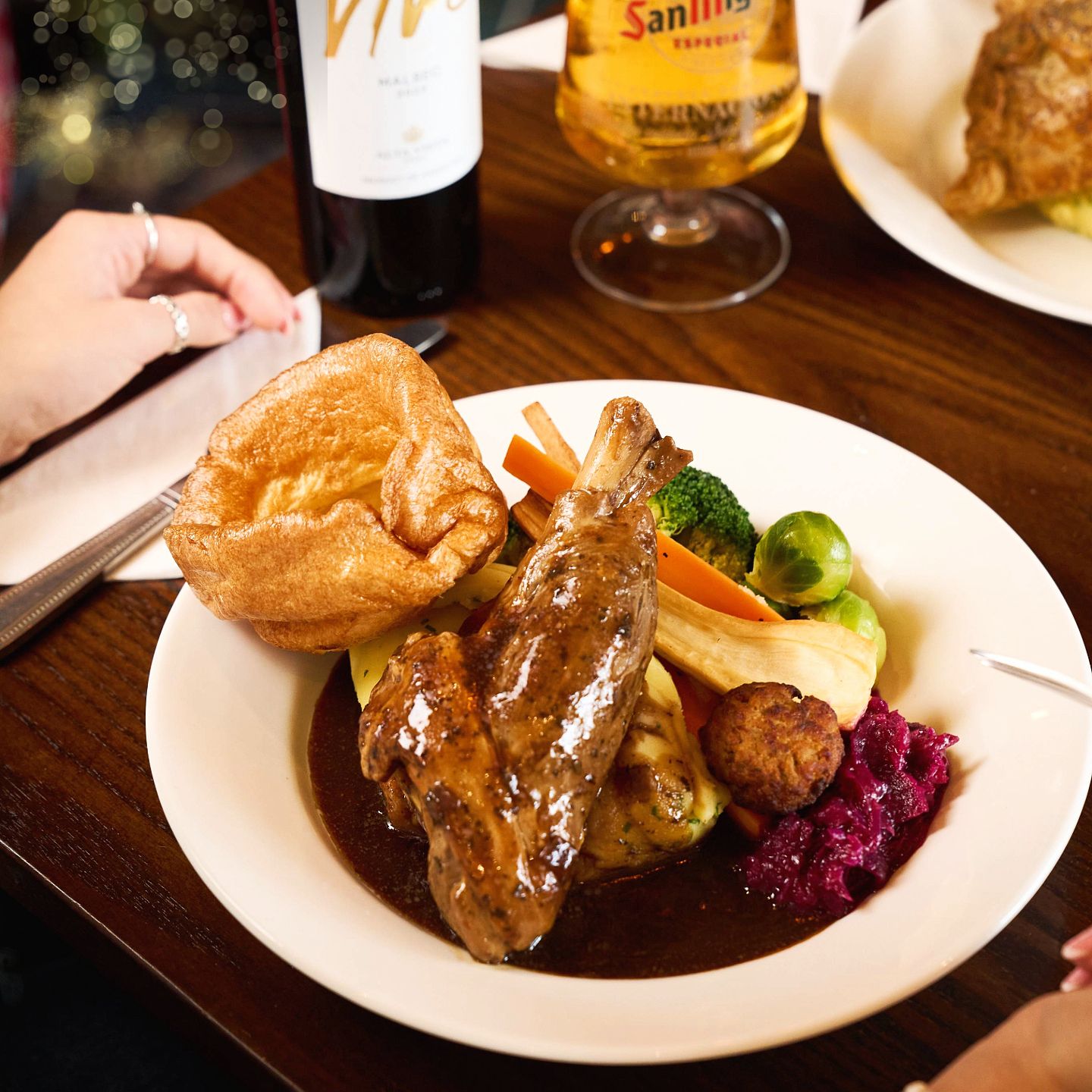 Christmas Day 2025 Lunch, Dinner & Dining at The Cwm Talwg Vale Of Glamorgan in Severn Avenue