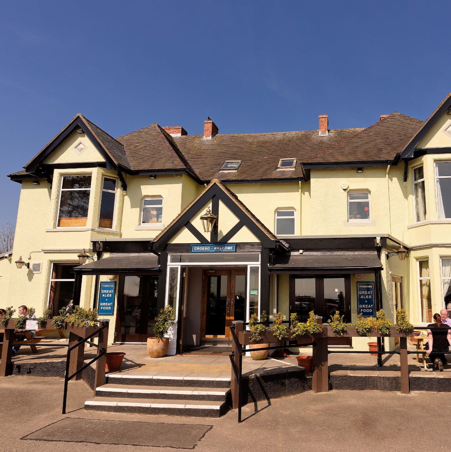The Tynewydd Inn